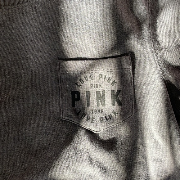 PINK Crewneck - Picture 2 of 3
